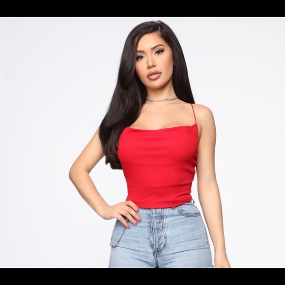 red tank top outfits